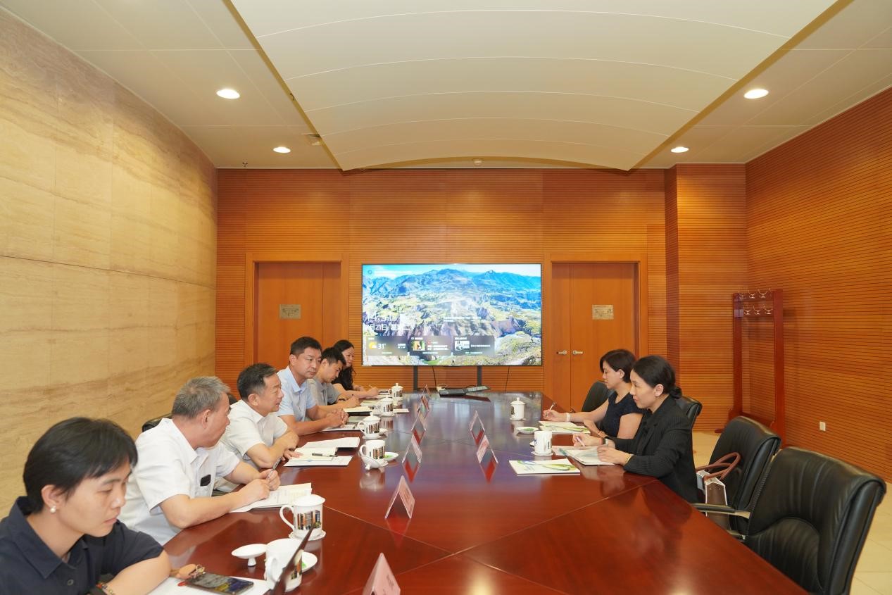 中心与联合国亚太经社会图1.jpg